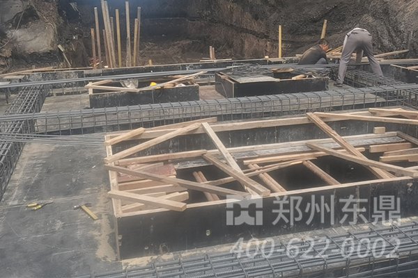 内蒙古大型煤泥烘干机项目基础施工现场